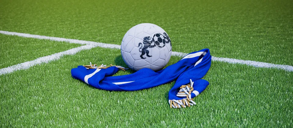 Bild på en fotboll och en supporterhalsduk med Premier League-laget Chelseas färger
