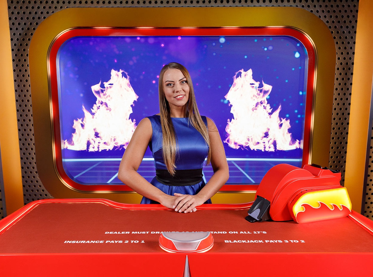 Spela Mega Fire Blaze Blackjack Live